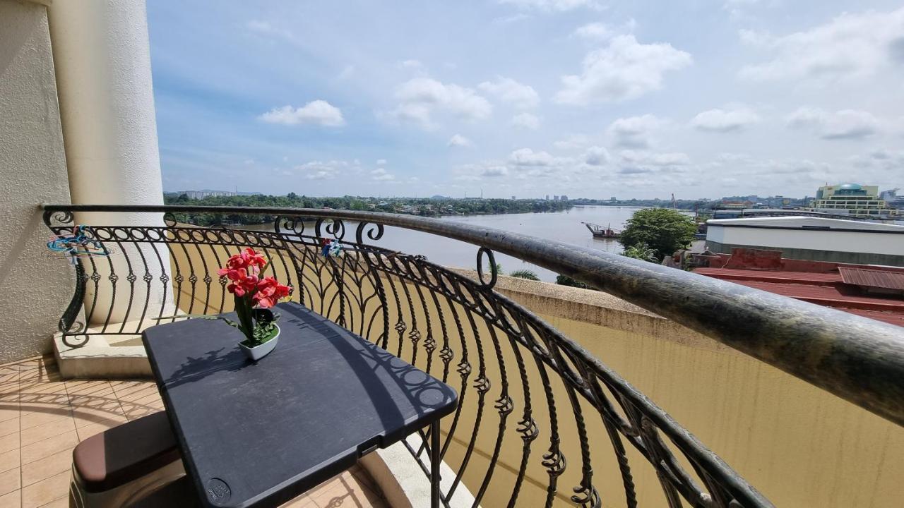 Kenyalang Emerald Riverine Resort Homestay Kuching Exteriér fotografie