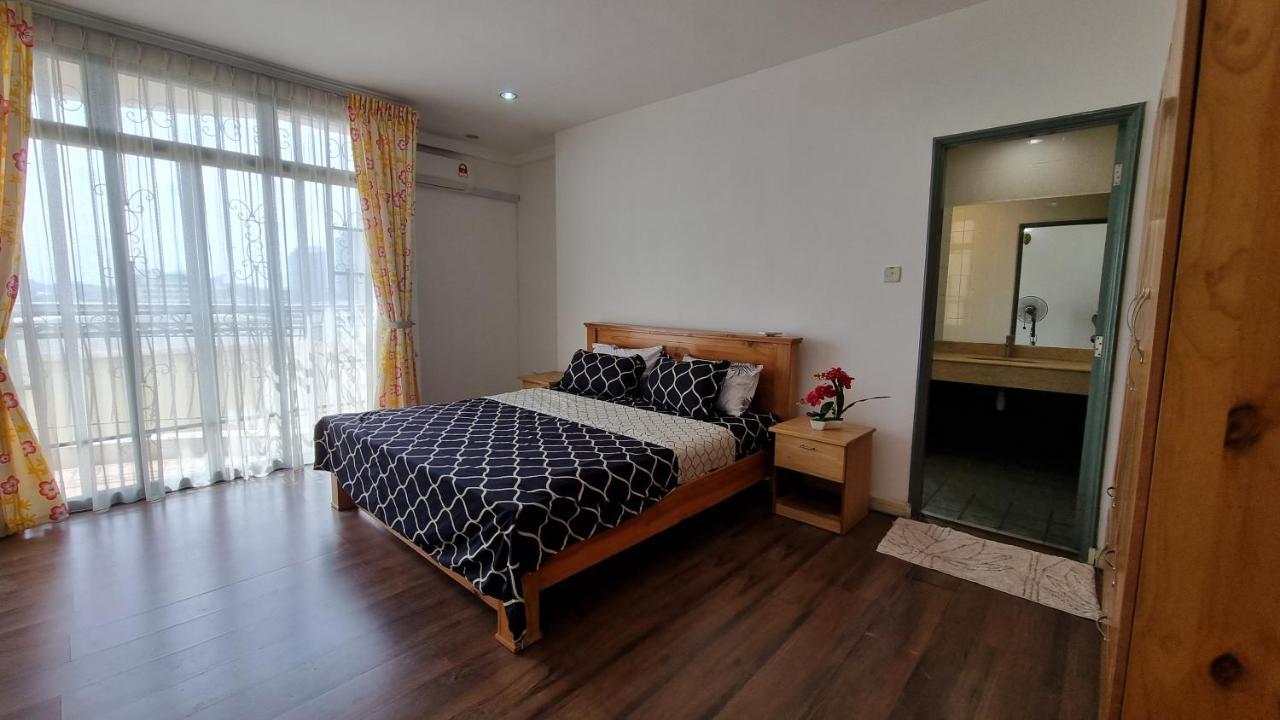 Kenyalang Emerald Riverine Resort Homestay Kuching Exteriér fotografie